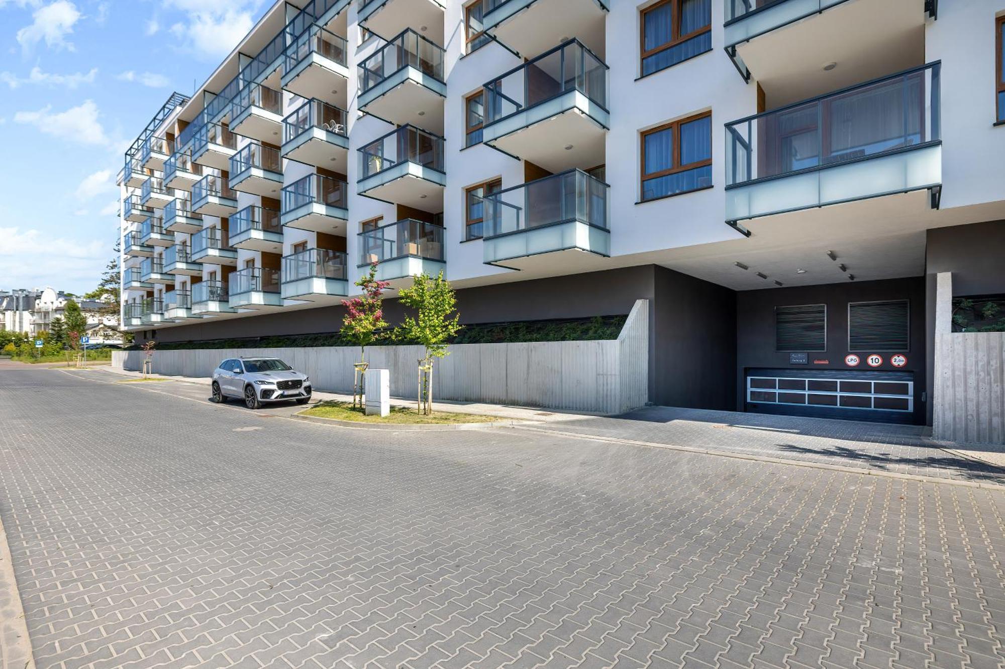 Sun & Beach Apartments Bel Mare With Parking By Noclegi Renters Miedzyzdroje Kültér fotó